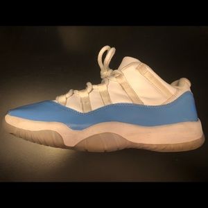 Jordan 11 unc low